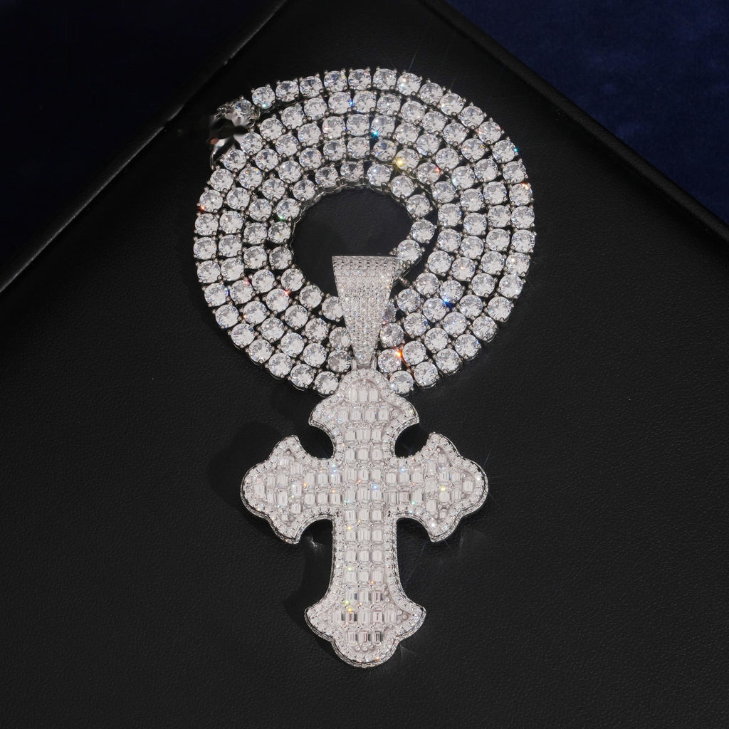 Gothic Cross Pendant — Moissanite, 925 Silver
