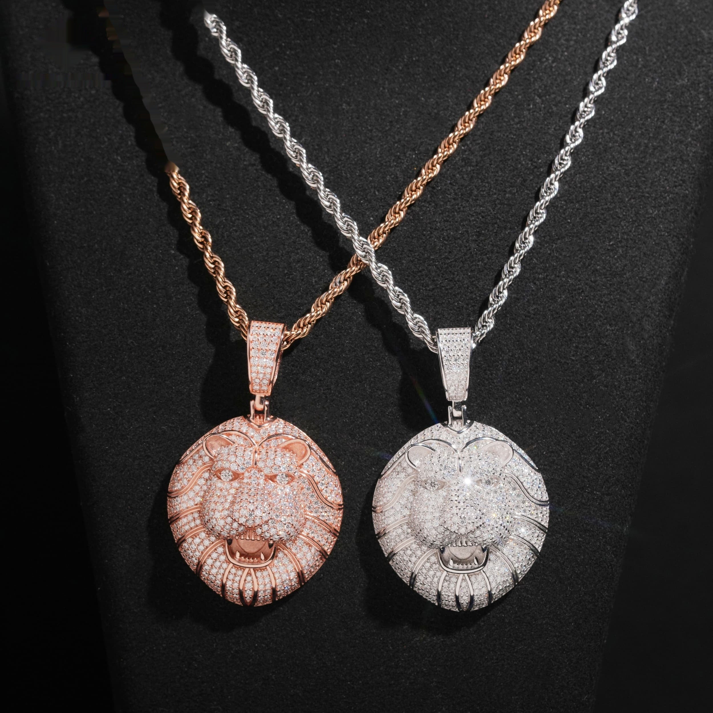 Lion Head Pendant — Moissanite, 925 Silver