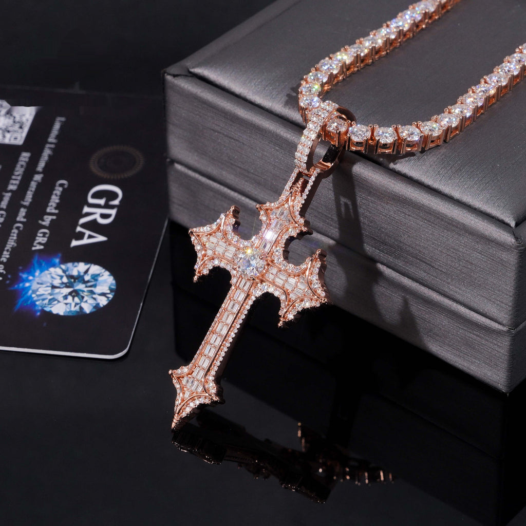 Spiked Cross Pendant — Moissanite, 925 Silver