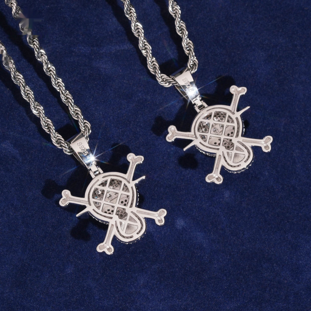 Straw Hat Skull Pendant — Moissanite, 925 Silver