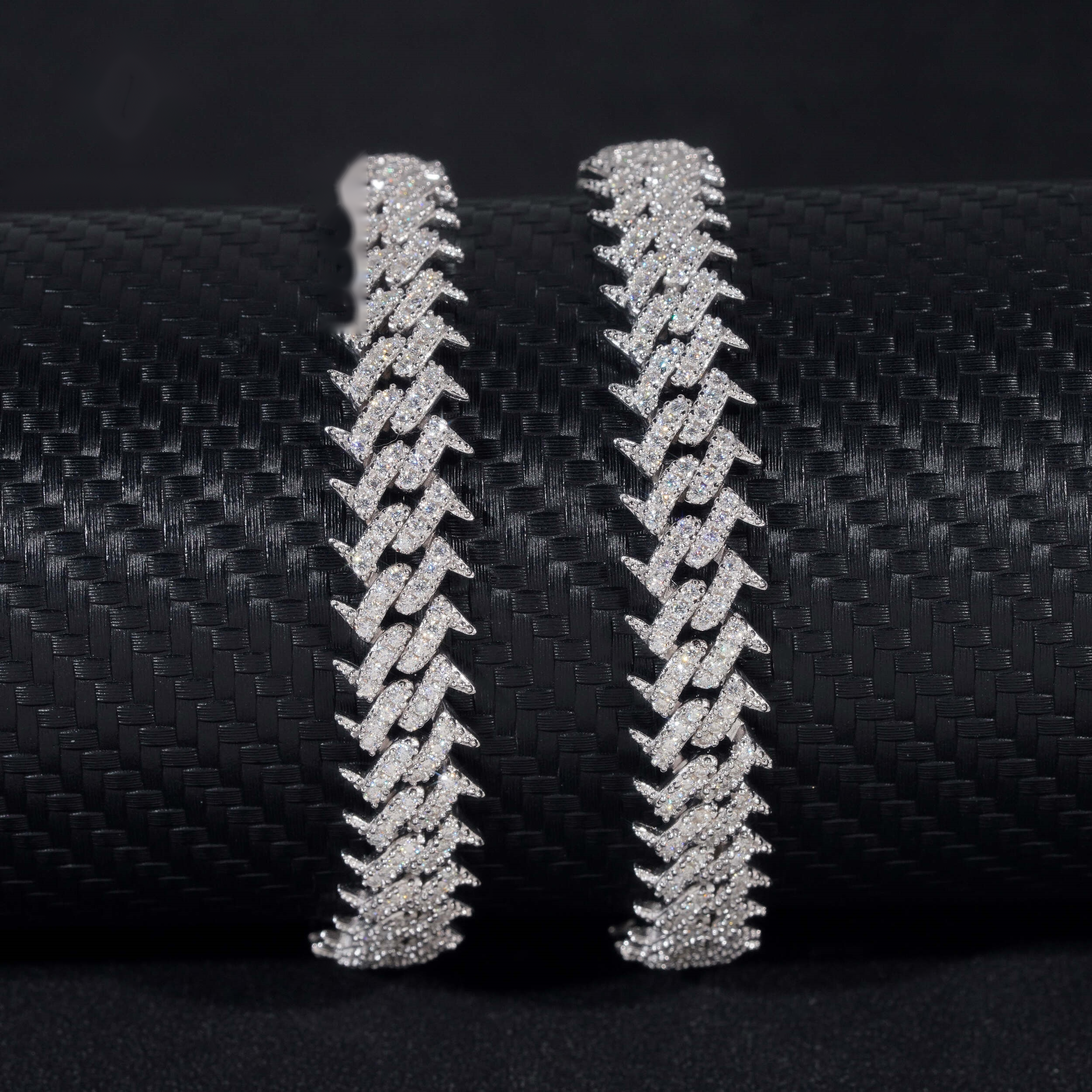 Spiked Prong Cuban Link Bracelet – Moissanite & 925 Silver